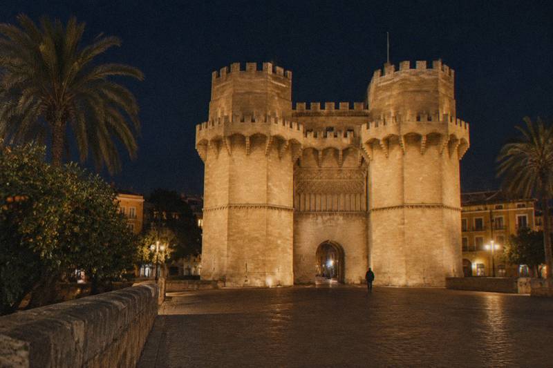 Free Night Tour of the Historic Center